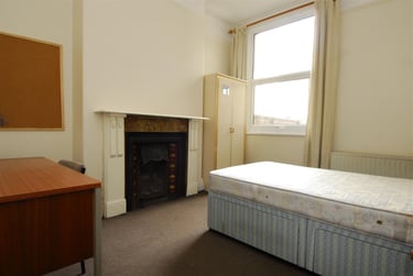 4 bed house, Derry Avenue, North Hill, Plymouth, PL46BH - Image 6